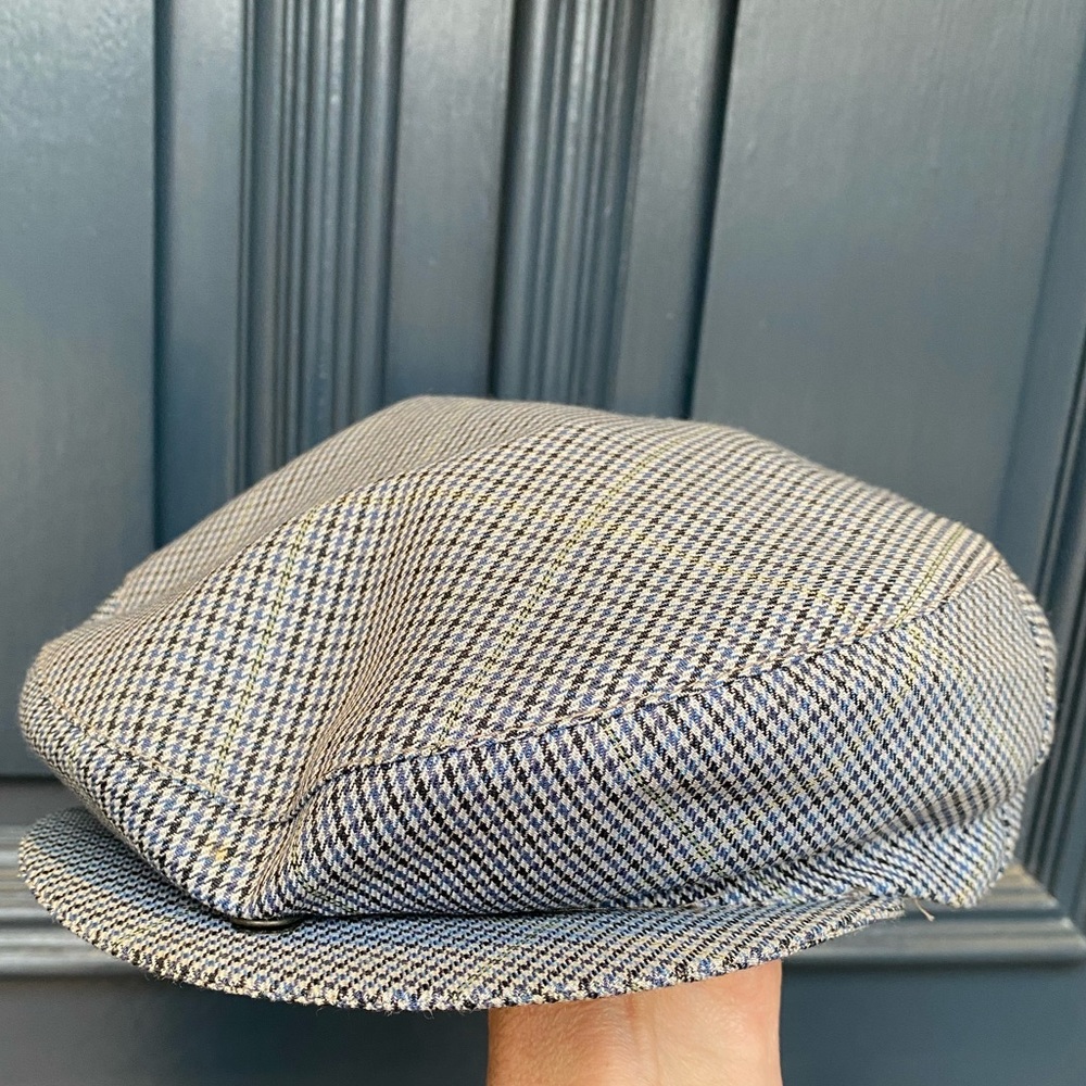 Adecta PARIS Plaid Flat Driving Cap with snap brim